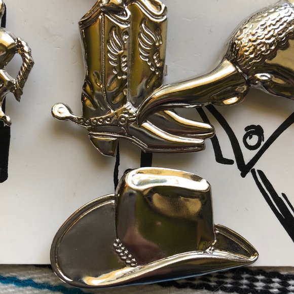 Vintage Western Button Covers - Picture 5 of 8